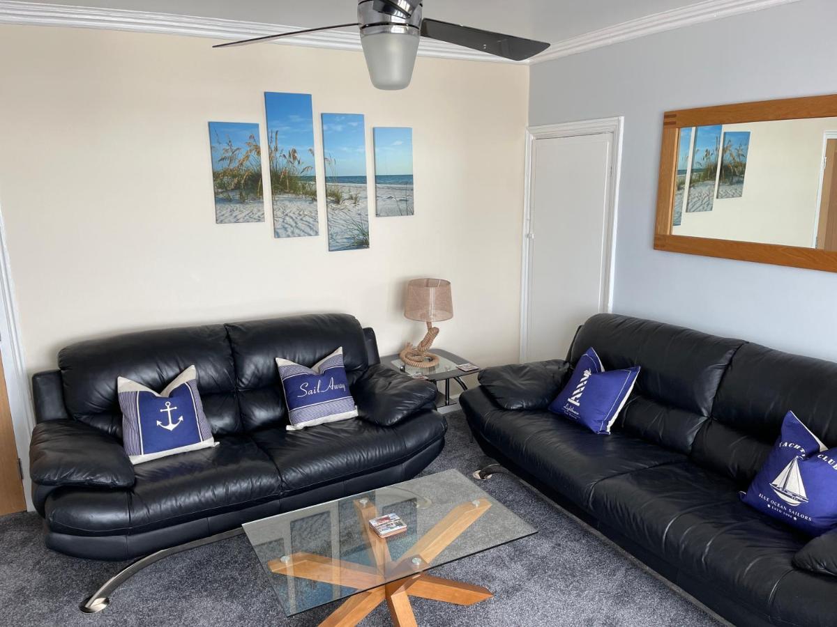 Harbour View Holiday Let - Entire 3 Bedroom Maisonette With Spectacular Harbour And Sea Front Views Sleeps 5 Bridlington Bagian luar foto