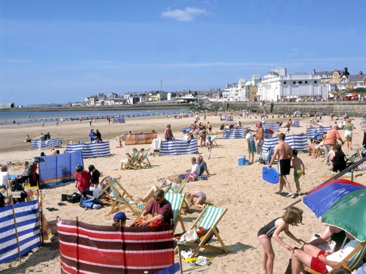 Harbour View Holiday Let - Entire 3 Bedroom Maisonette With Spectacular Harbour And Sea Front Views Sleeps 5 Bridlington Bagian luar foto