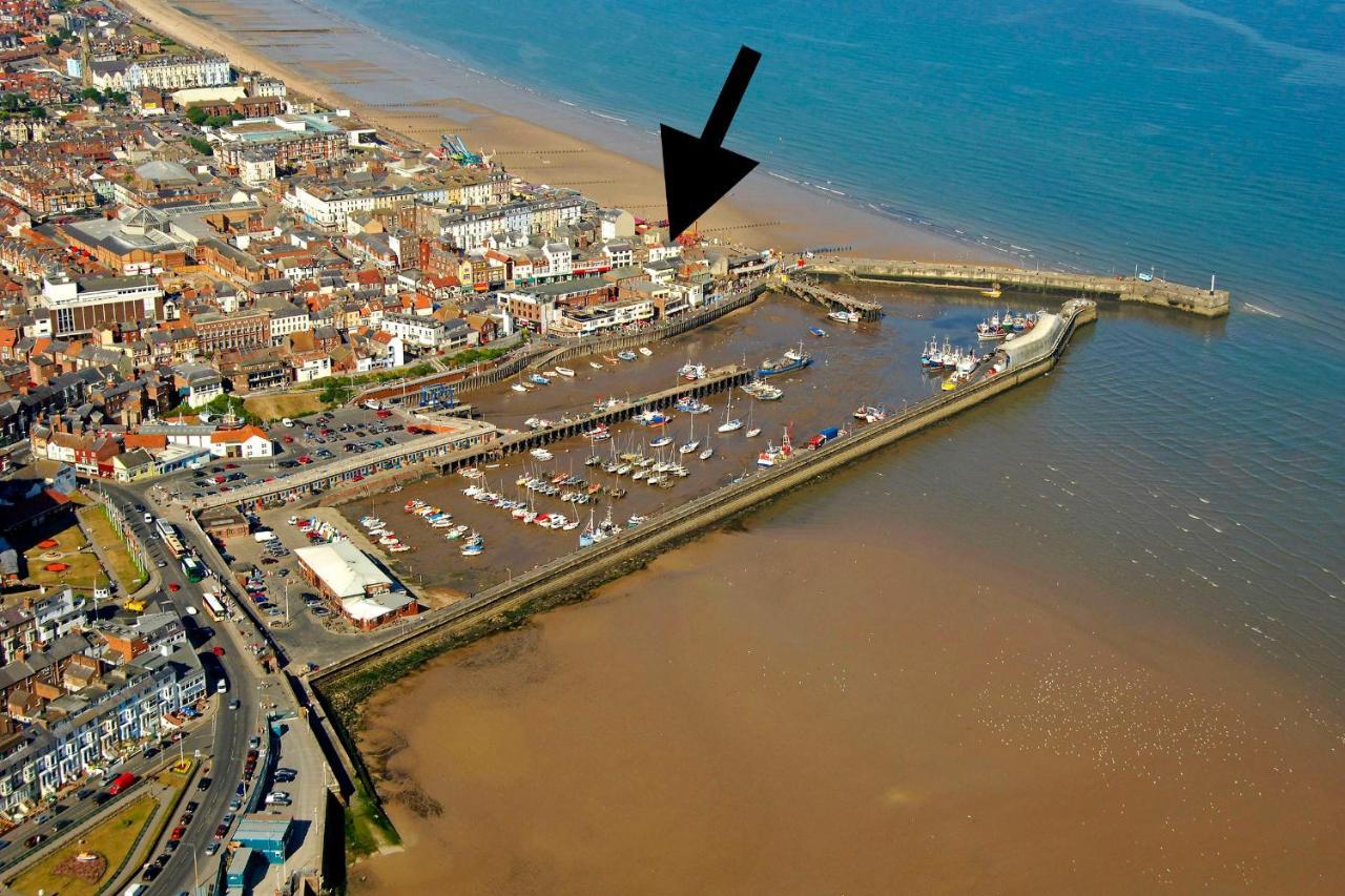 Harbour View Holiday Let - Entire 3 Bedroom Maisonette With Spectacular Harbour And Sea Front Views Sleeps 5 Bridlington Bagian luar foto